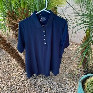 Women’s golf shirt